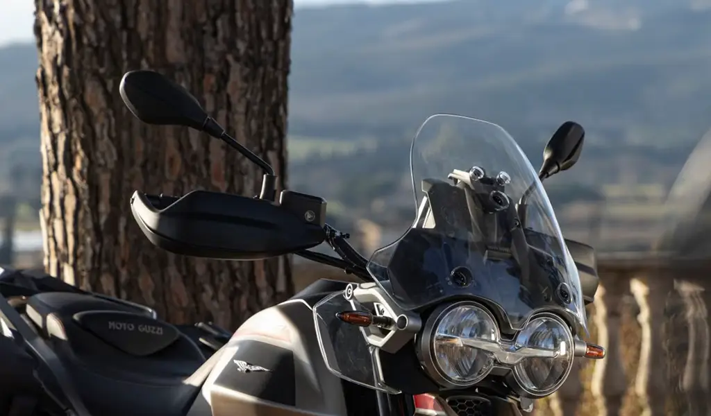Rendi la tua Moto Guzzi unica con gli accessori ufficiali da Mo.Vi a Torino